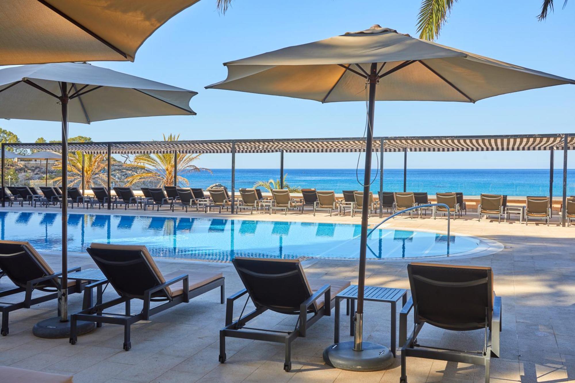 Secrets Mallorca Villamil Resort & Spa - Adults Only パゲラ エクステリア 写真 Pool at the Sheraton Tel Aviv