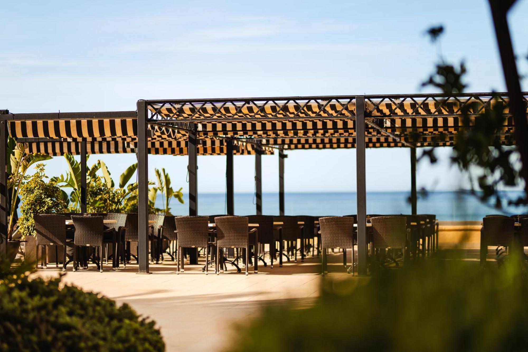 Secrets Mallorca Villamil Resort & Spa - Adults Only パゲラ エクステリア 写真 The Beach Club